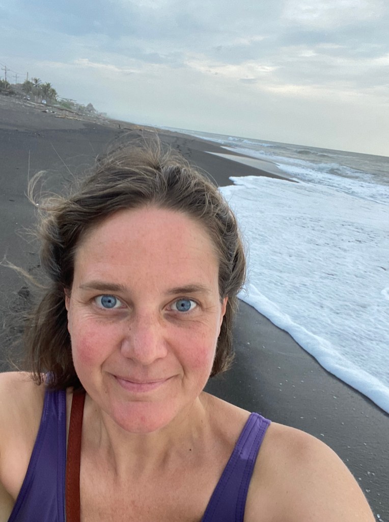 solo traveler
Solo travel girl
how to solo travel
best travel tips
solo travel women