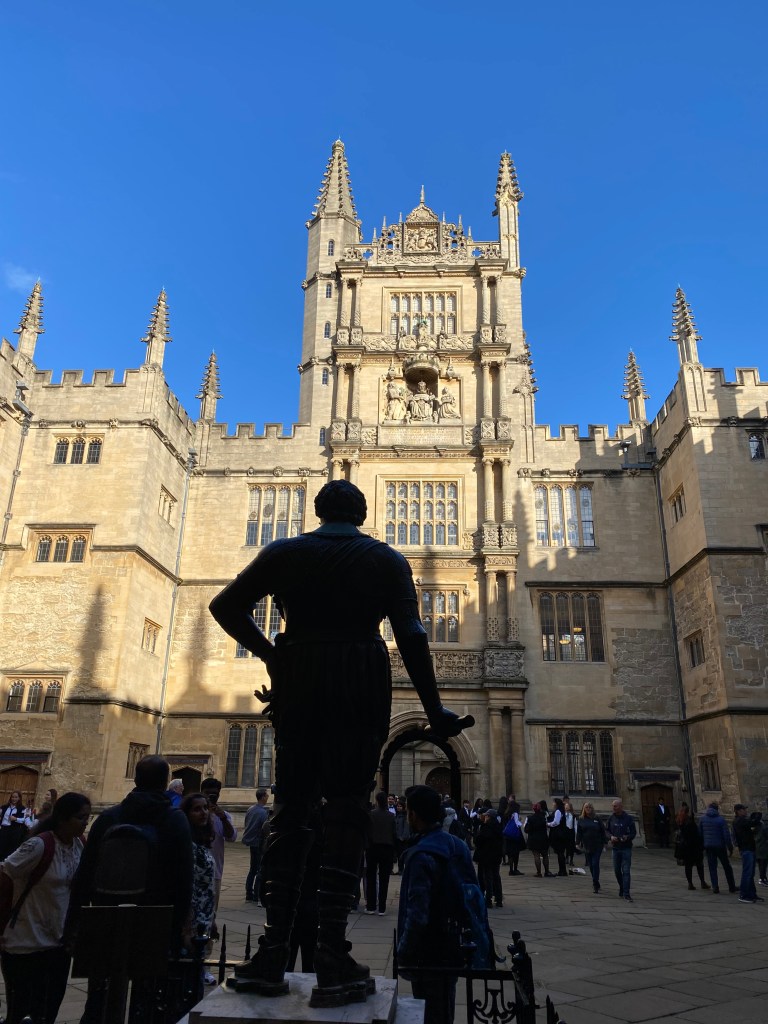 While crossing England, it will be quite easy at some point for you to stop into the enchanting world of Oxford, the City of Dreaming Spires, where history and academia come alive.

Explore the stunning Bodleian Library, one of the oldest libraries in Europe, and its ancient halls. Wander through the cobblestone streets and take in the beauty of the iconic colleges, from Christ Church (a Harry Potter filming location) to Magdalen College, with its tranquil deer park.

Enjoy a serene afternoon punting on the River Cherwell, or immerse yourself in centuries of art and history at the Ashmolean Museum.