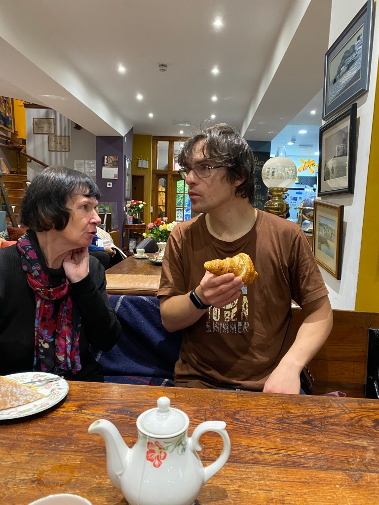 Tenby
Old Chapel
Tea time