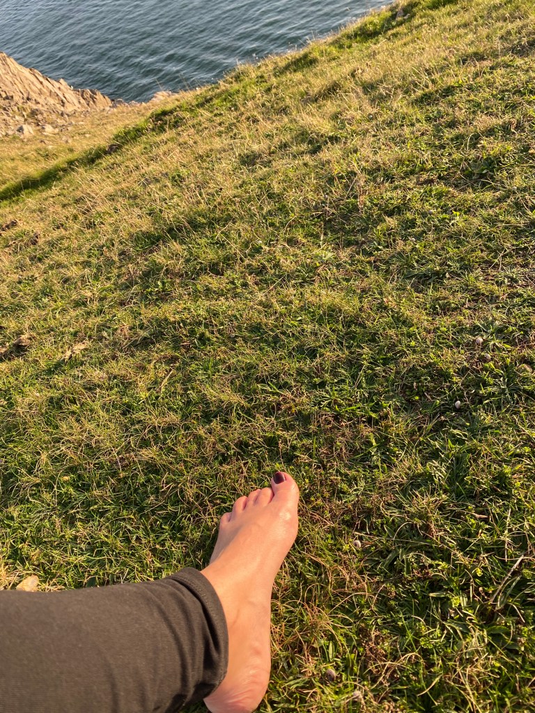 Walking barefoot is healthy
healthy and wellness practice