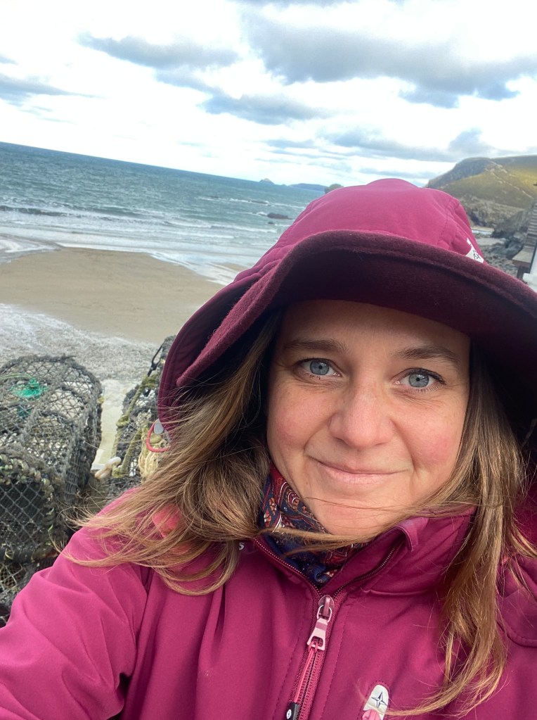 Emi Create
Positive Social Impact
Travel Newsletter
Solo Traveler
Coach